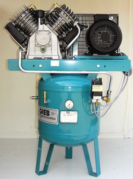 GIEB Kompressor 1250/90-11-stehend - 7,5 KW 400 V - Vierzylinder